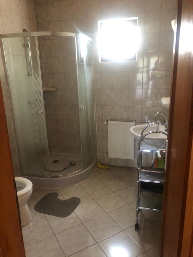 Zalakarosi Egerfa Nyaralohaz Foeldszinti Es Emeleti Apartman Экстерьер фото