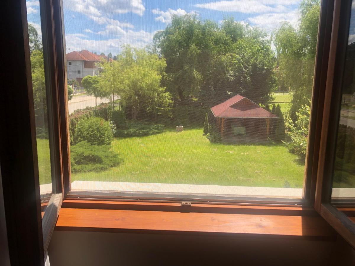 Zalakarosi Egerfa Nyaralohaz Foeldszinti Es Emeleti Apartman Экстерьер фото