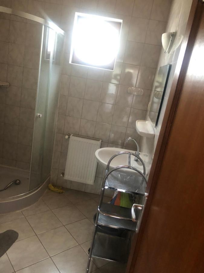 Zalakarosi Egerfa Nyaralohaz Foeldszinti Es Emeleti Apartman Экстерьер фото